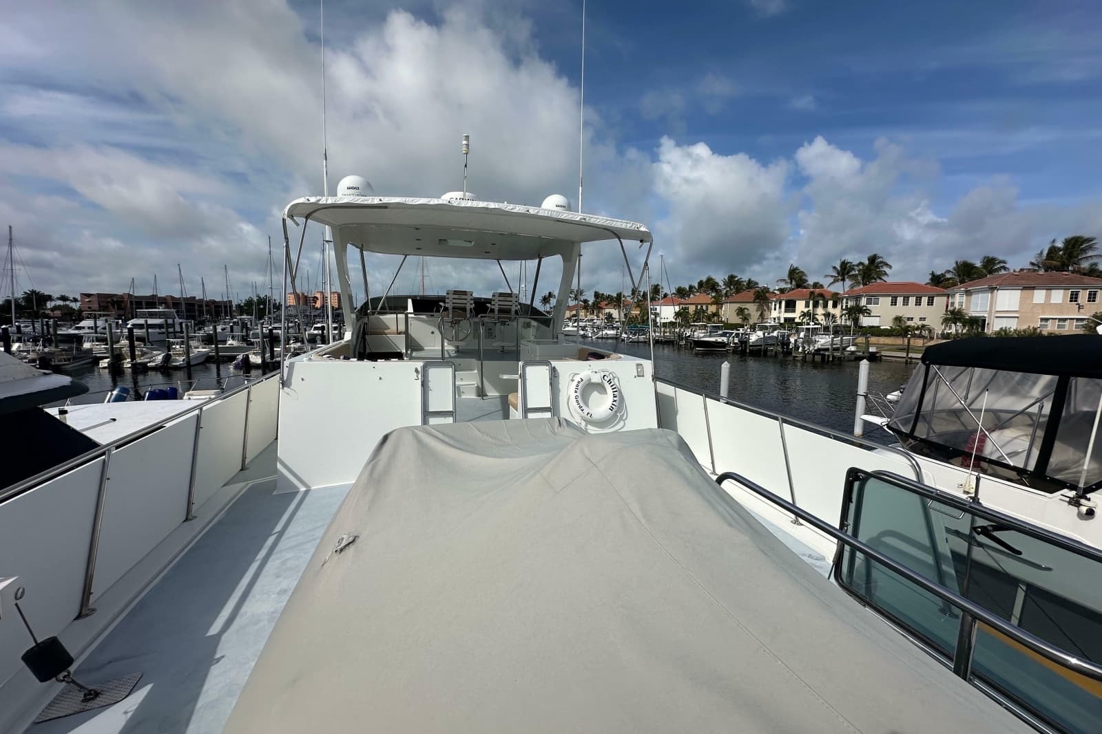 2005 Jefferson Pilothouse 63 - Photo 8