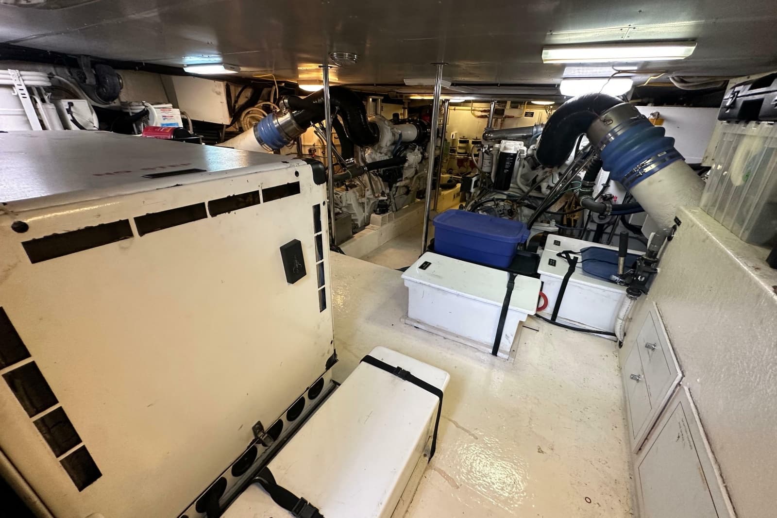 2005 Jefferson Pilothouse 63 - Photo 52