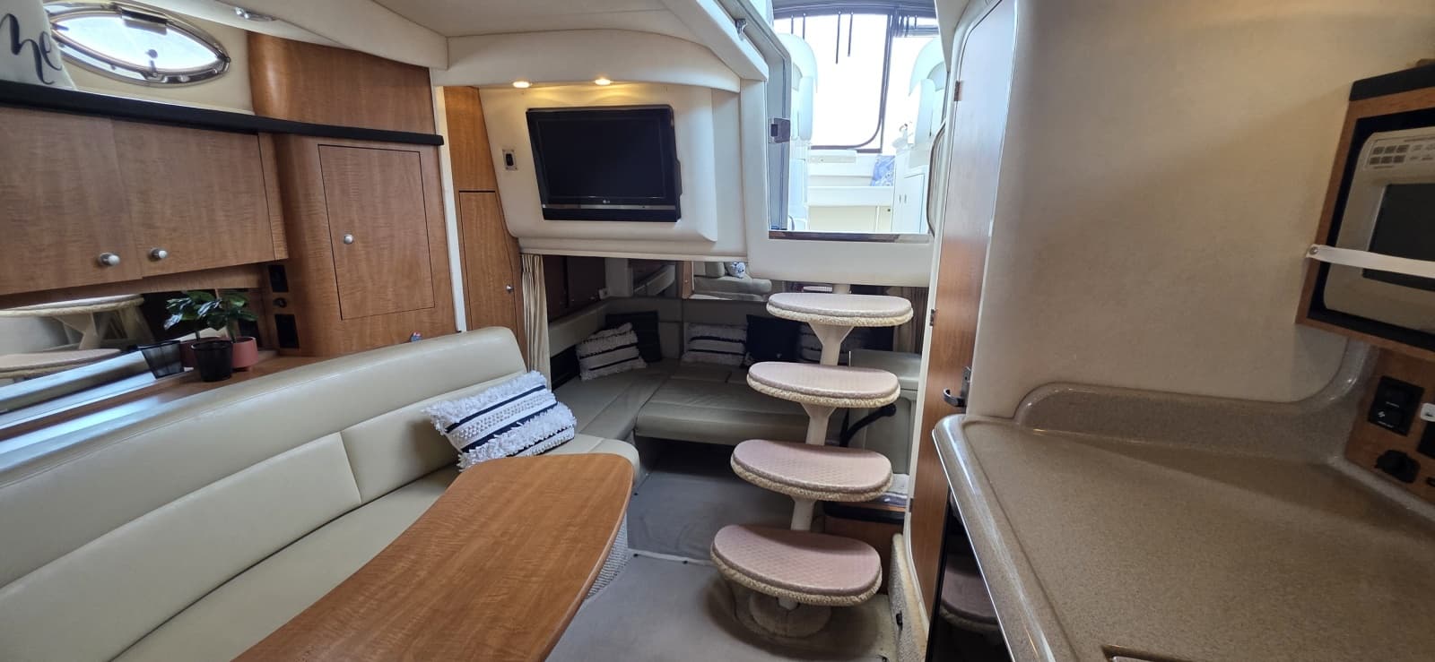 2006 Sea Ray 340 Sundancer - Photo 30
