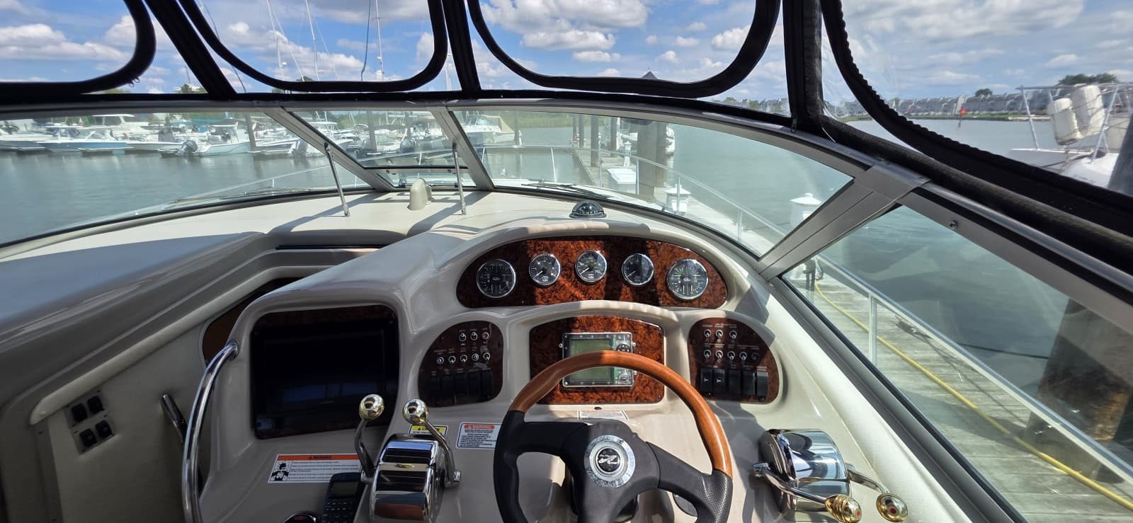 2006 Sea Ray 340 Sundancer - Photo 23