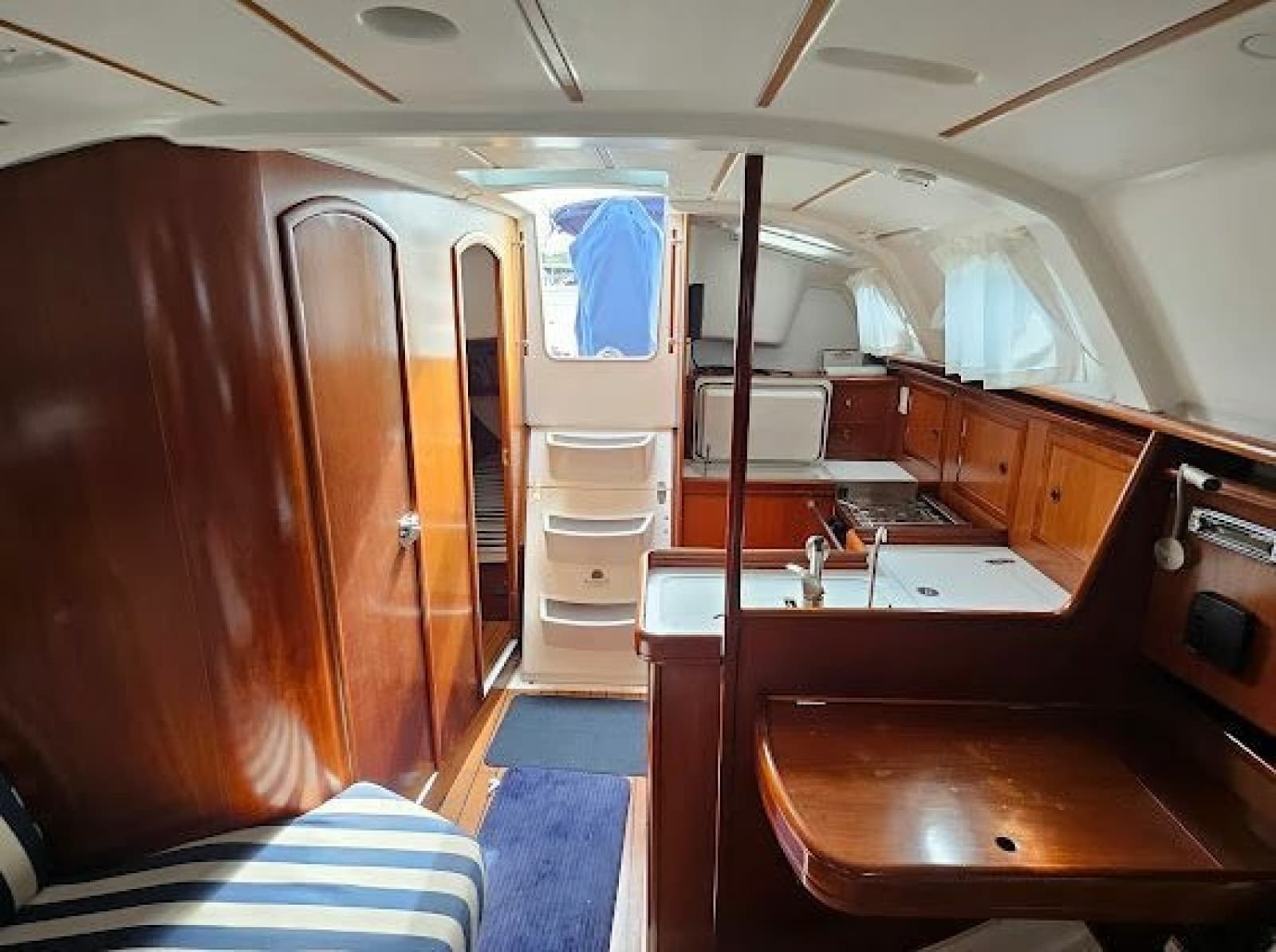 2004 Beneteau Oceanis Clipper 331 - Photo 17
