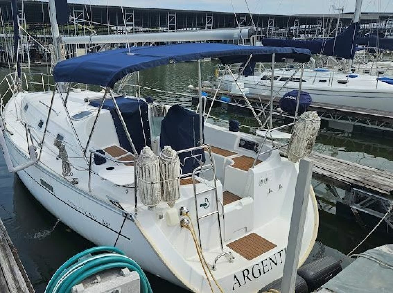 2004 Beneteau Oceanis Clipper 331 - Photo 3