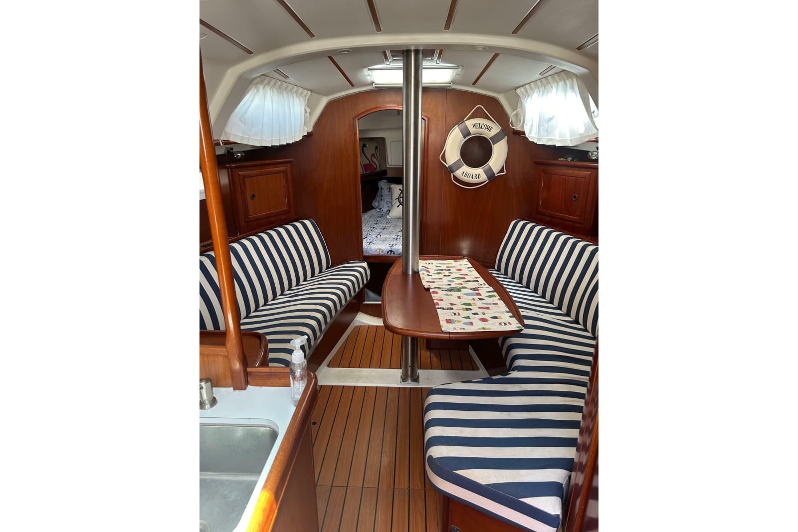 2004 Beneteau Oceanis Clipper 331 - Photo 44