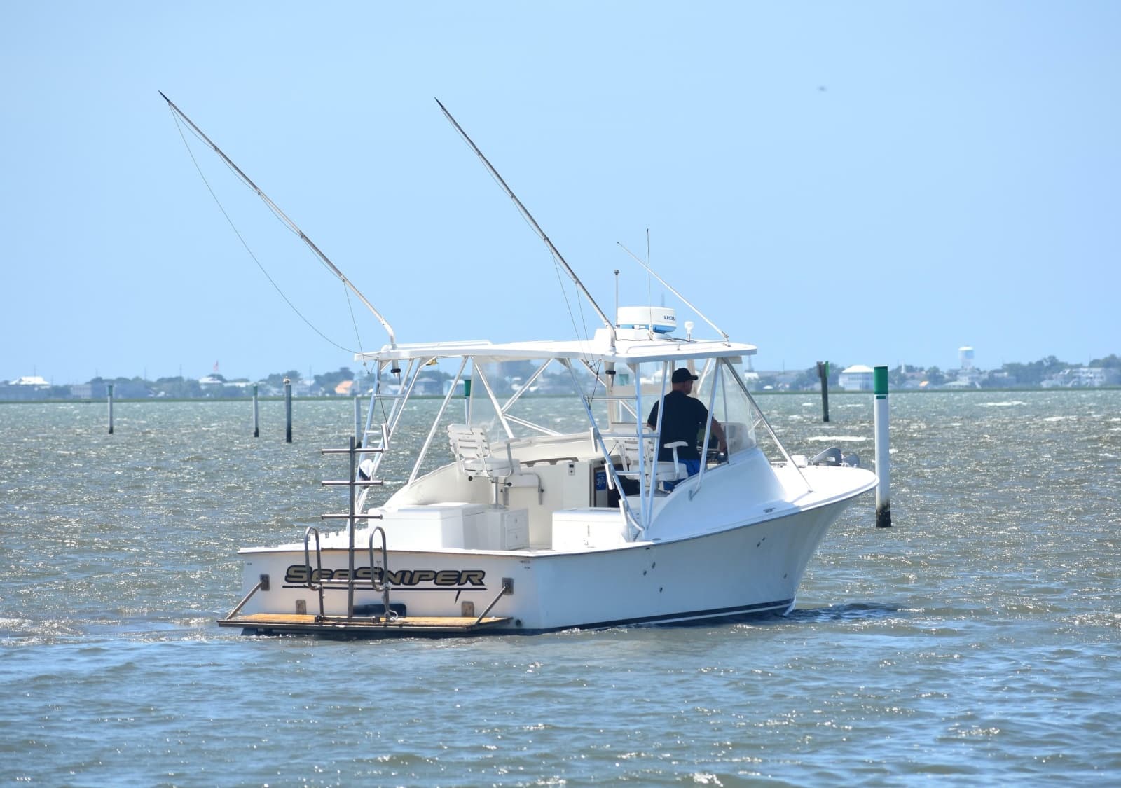 2004 Judge 34 Express - Photo 8