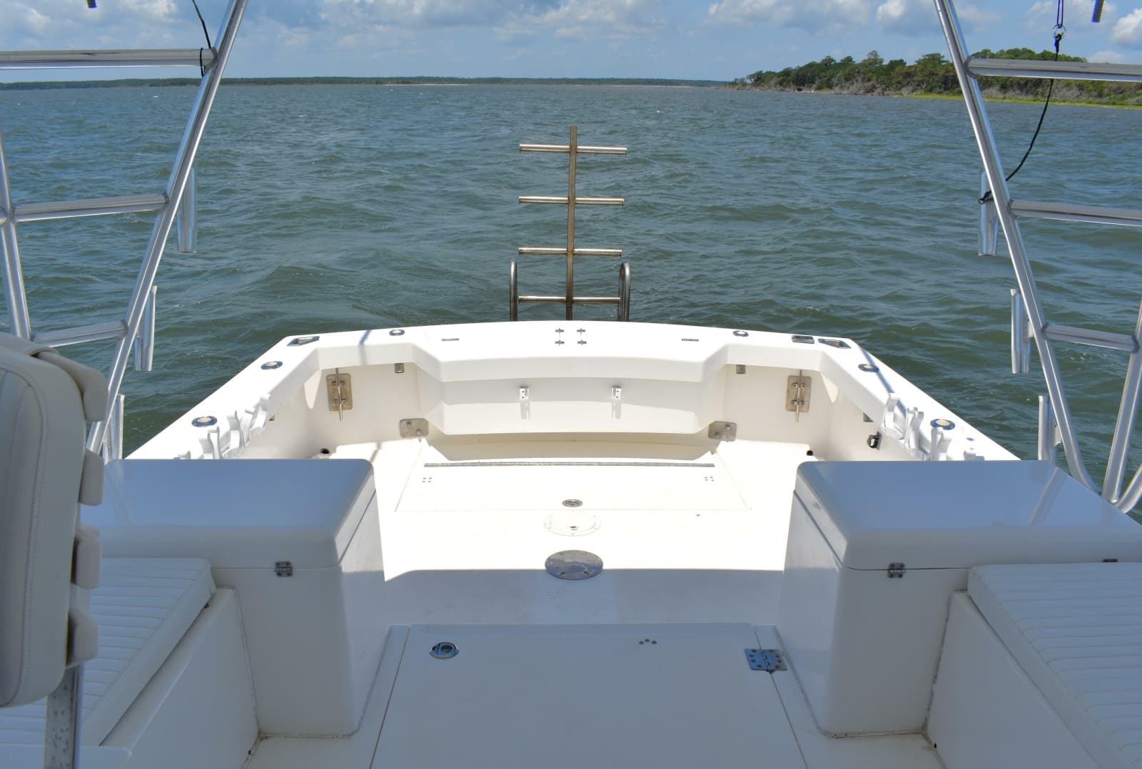 2004 Judge 34 Express - Photo 10