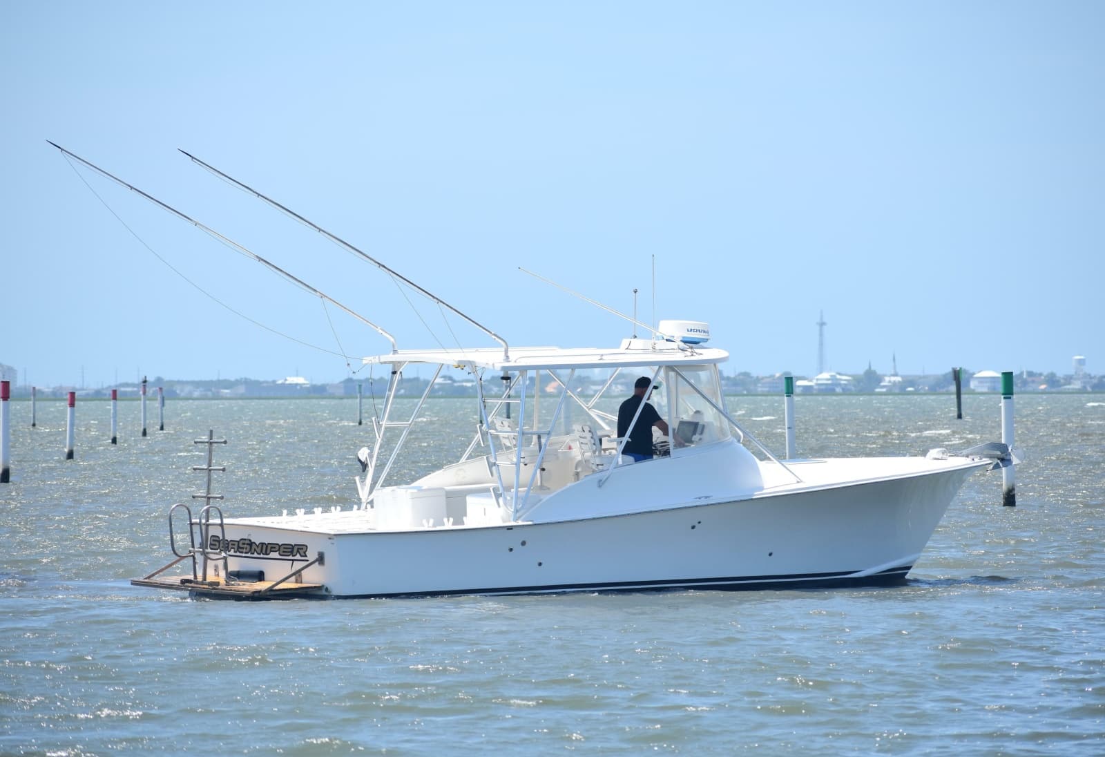 2004 Judge 34 Express - Photo 7