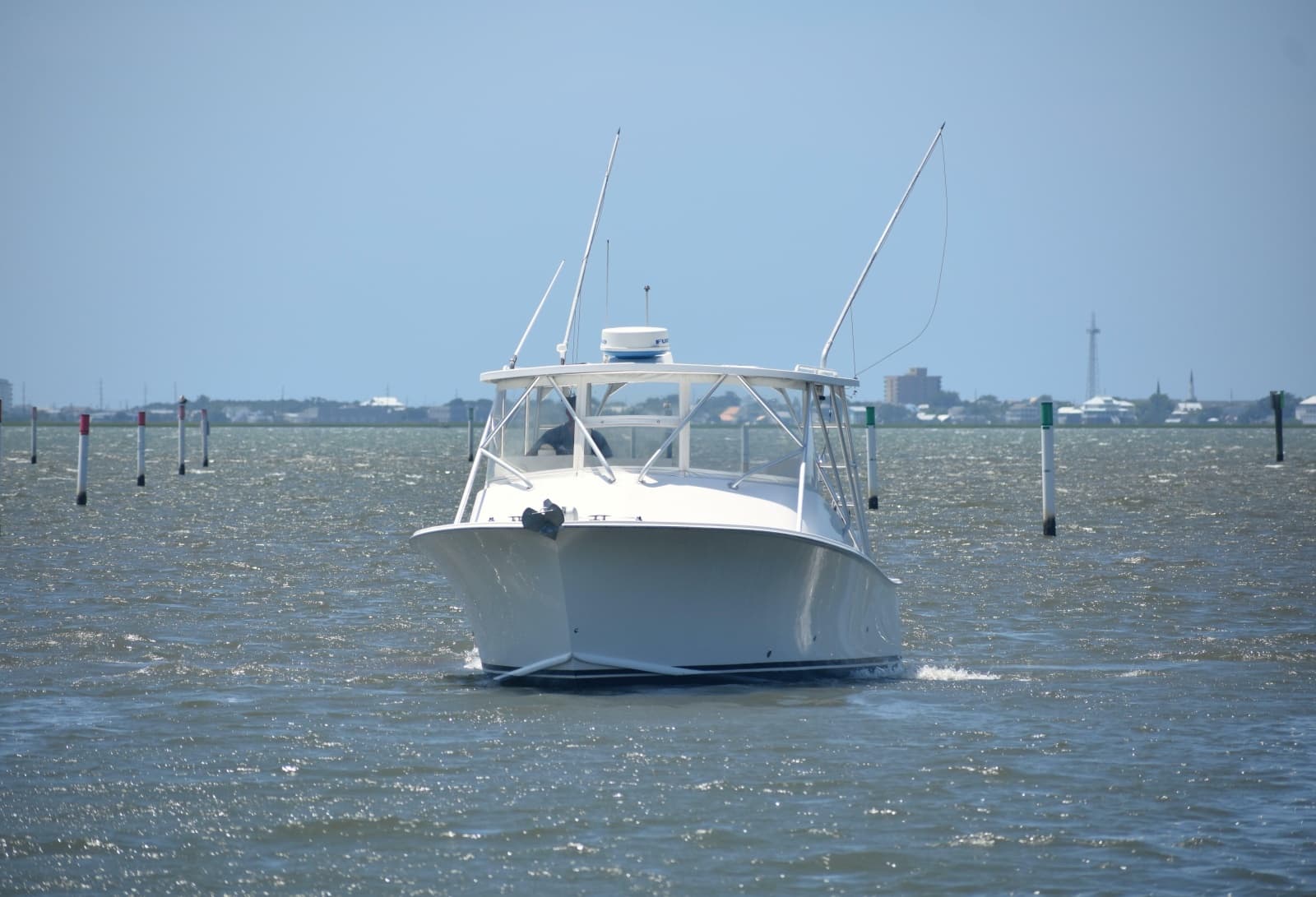 2004 Judge 34 Express - Photo 3