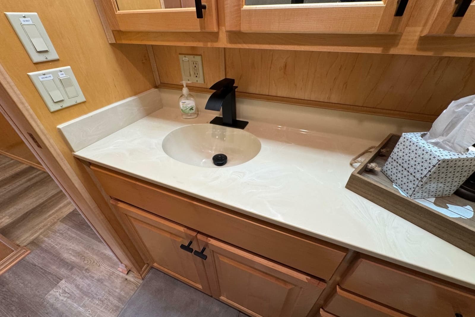 2004 Starlite 65x16 - Photo 56