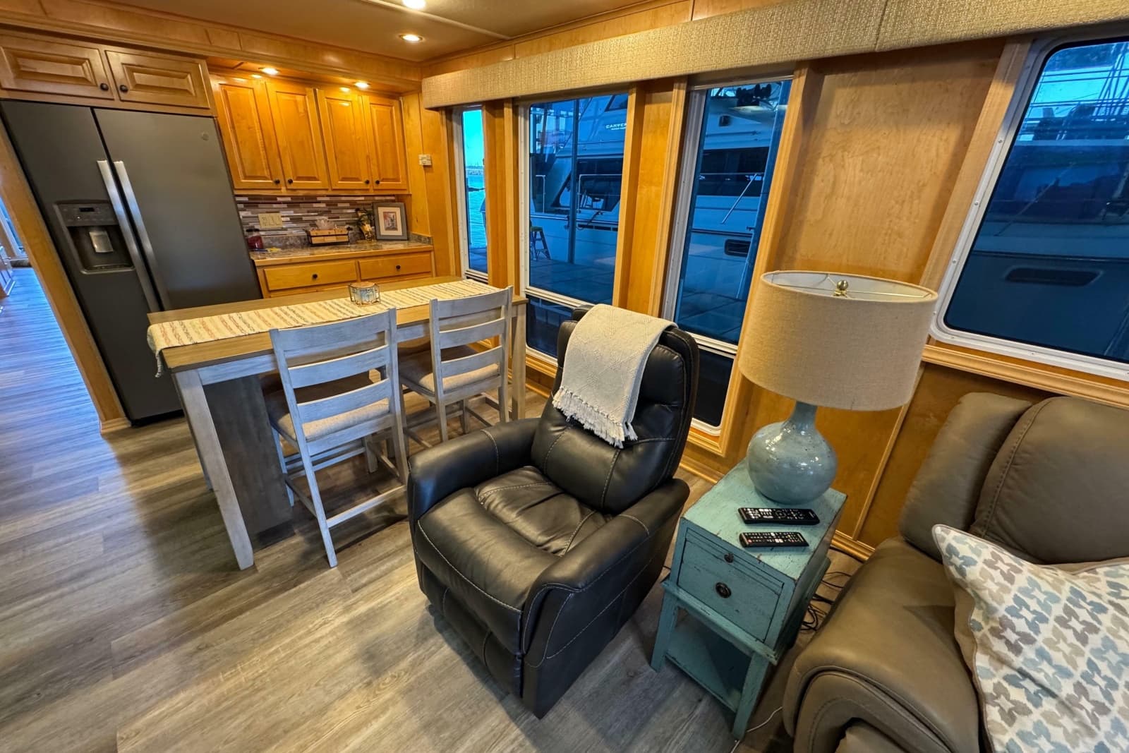 2004 Starlite 65x16 - Photo 35