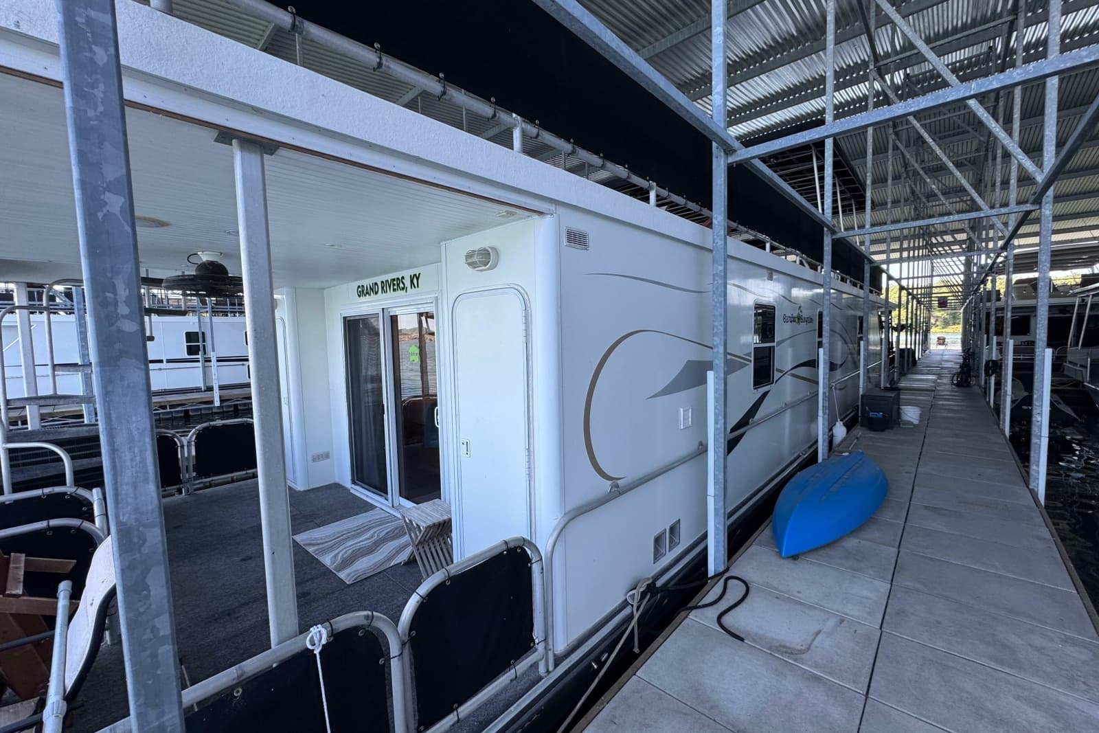 2004 Starlite 65x16 - Photo 8