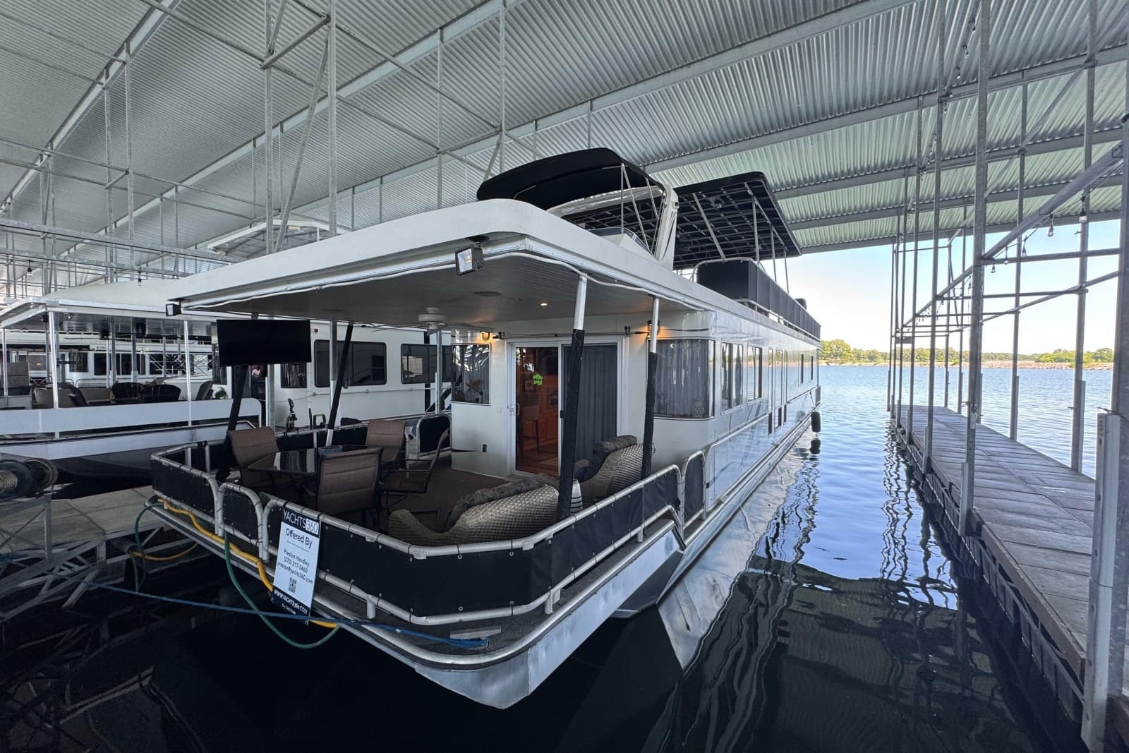2004 Starlite 65x16 - Photo 14