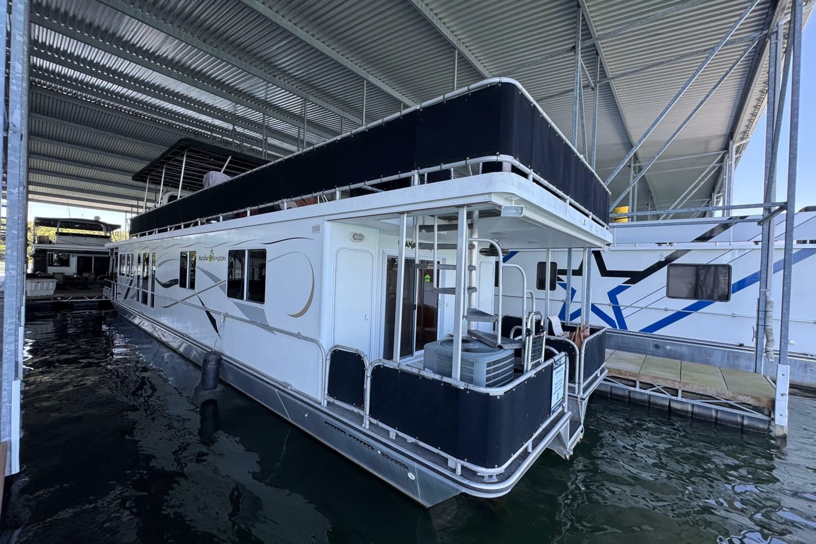 2004 Starlite 65x16 - Photo 17