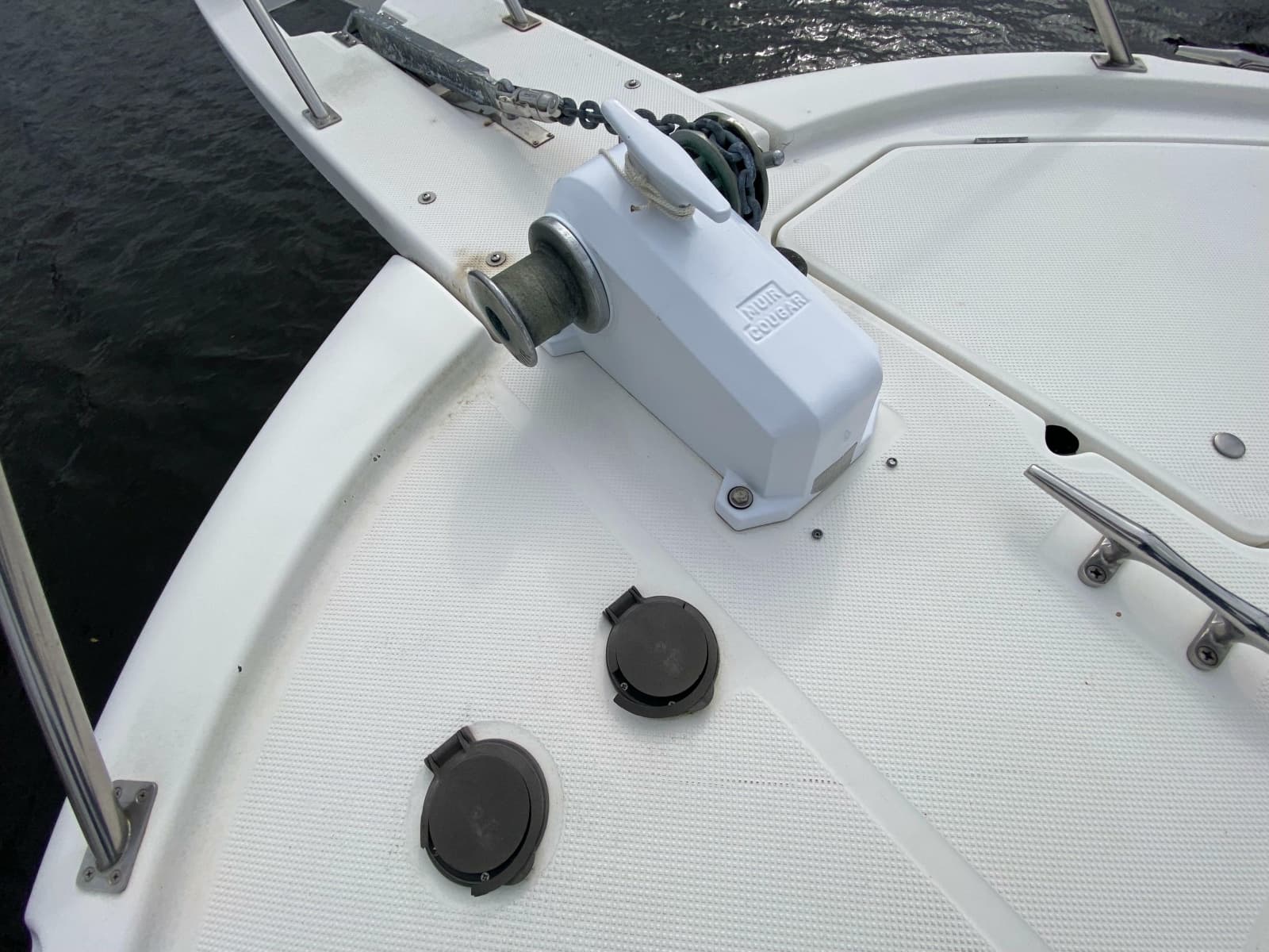 2001 Bayliner 3988 Motoryacht - Photo 52