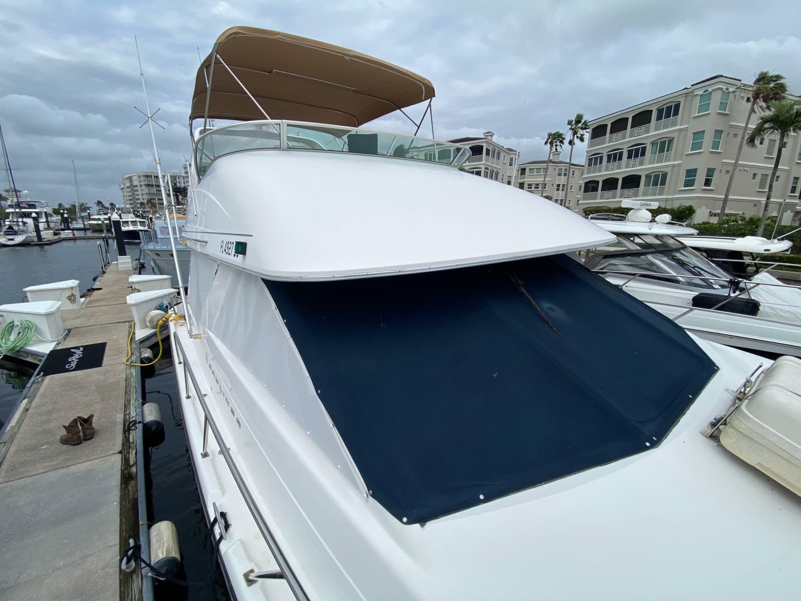 2001 Bayliner 3988 Motoryacht - Photo 55