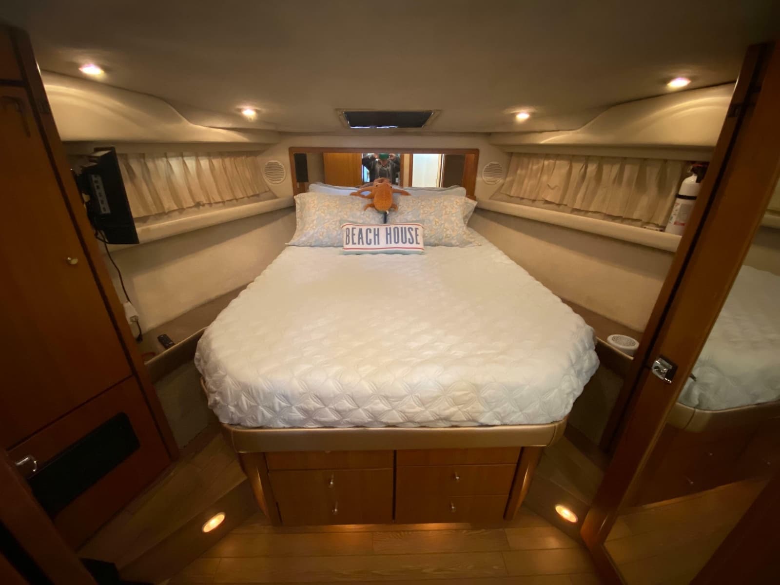 2001 Bayliner 3988 Motoryacht - Photo 27