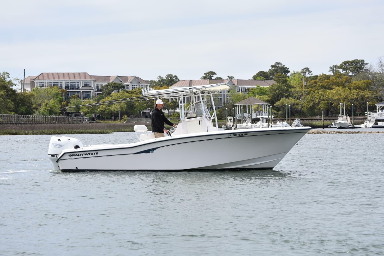 2001 Grady-White Advance 247 - Photo 2