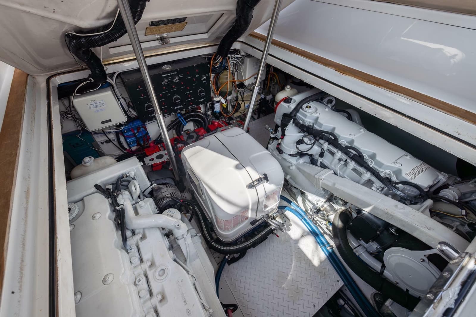 2001 Predator 35 Express - Photo 50