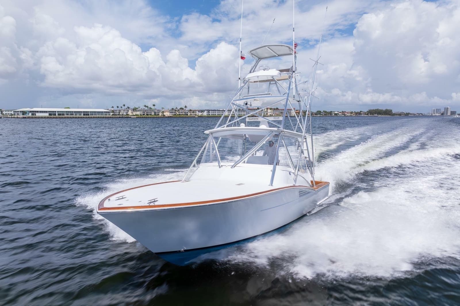 2001 Predator 35 Express - Photo 1