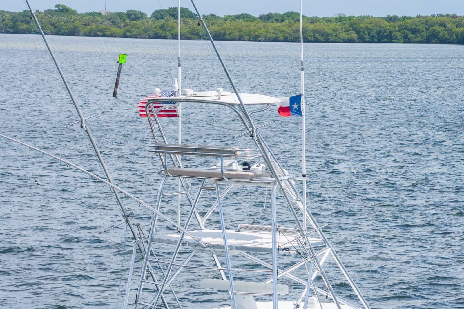 2001 Predator 35 Express - Photo 43