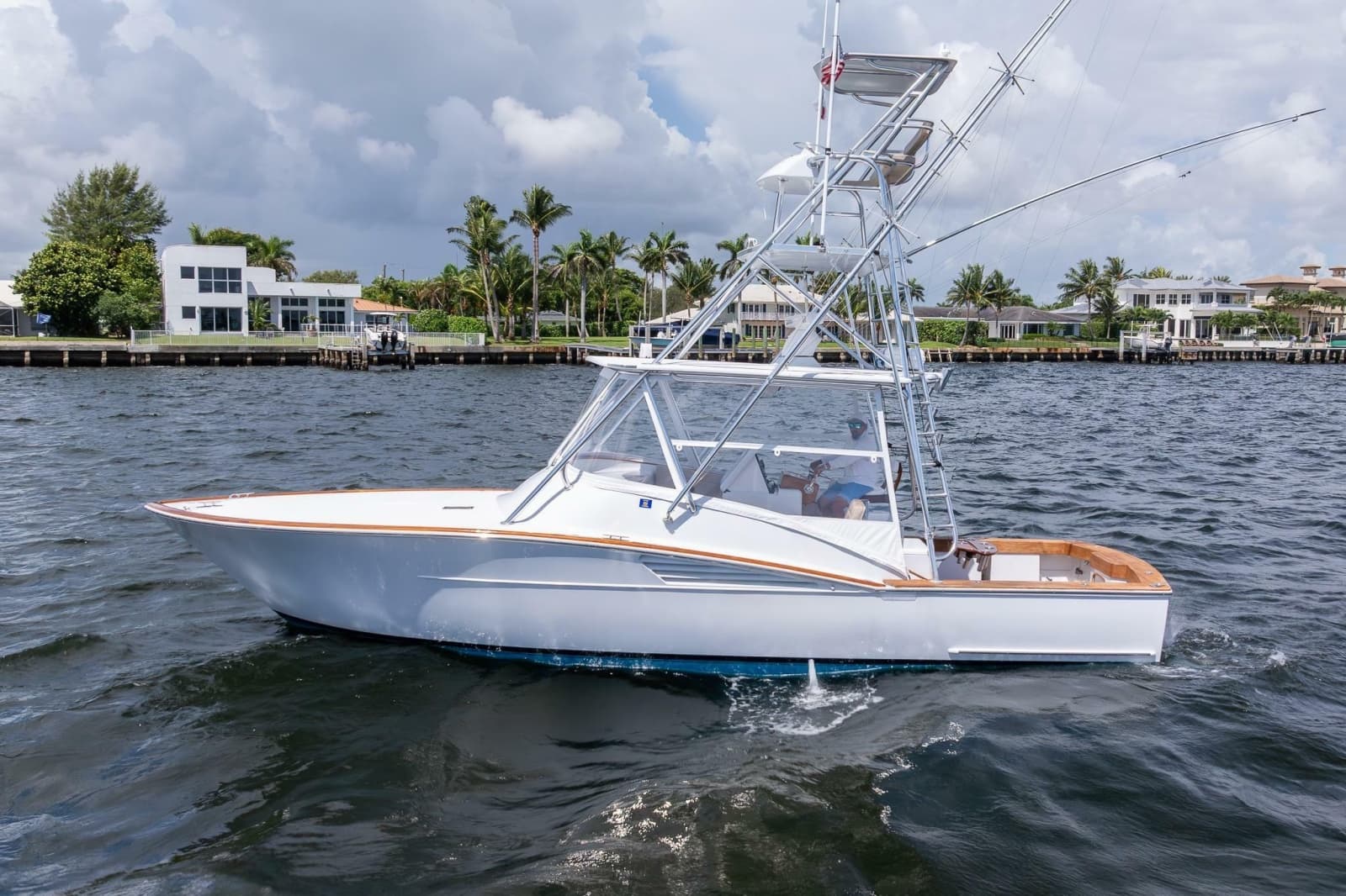 2001 Predator 35 Express - Photo 46