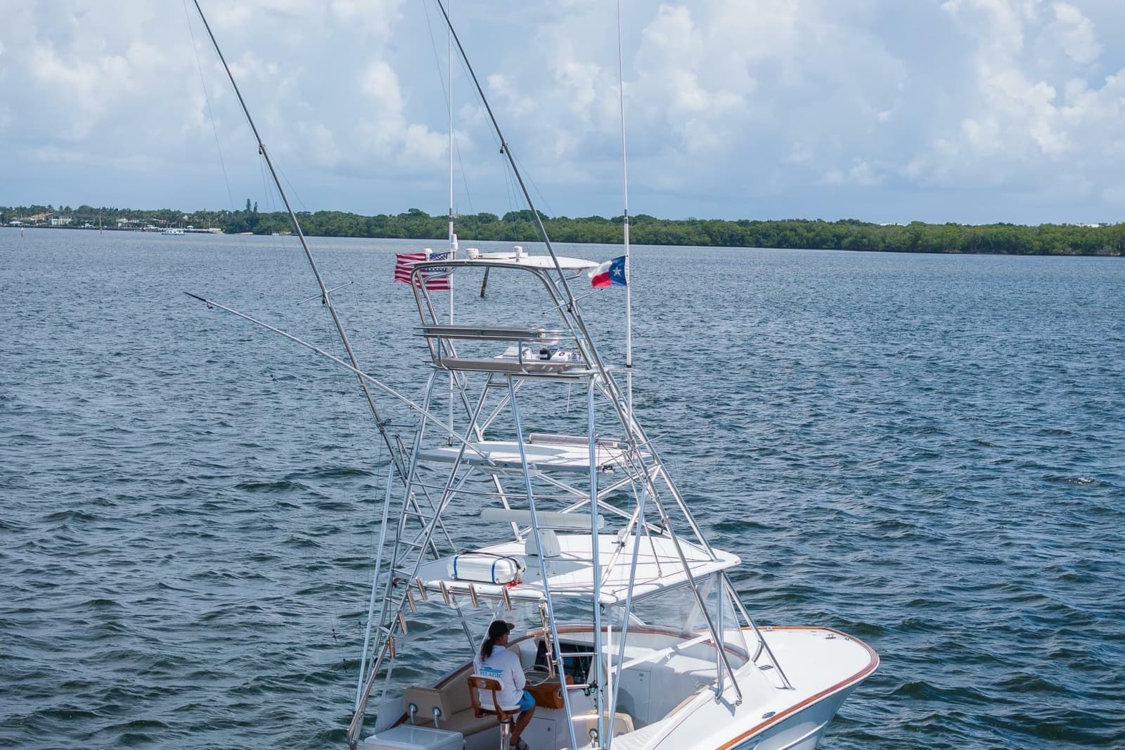 2001 Predator 35 Express - Photo 44