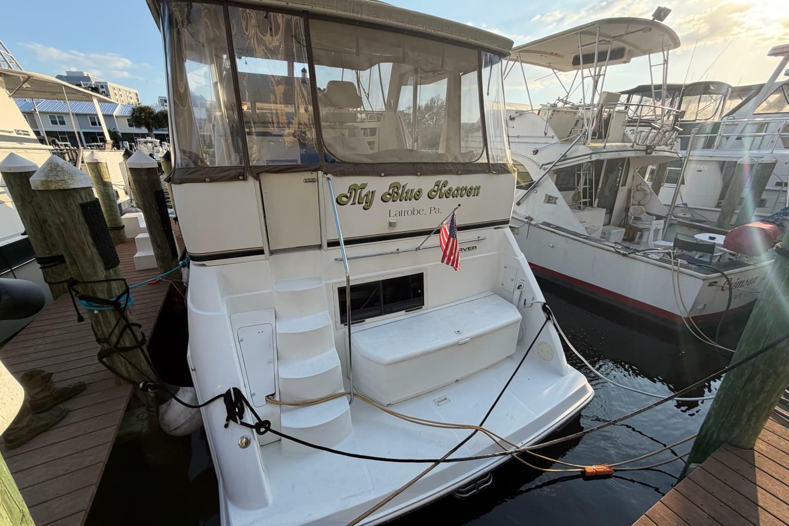 2000 Carver 356 Aft Cabin Motor Yacht - Photo 3