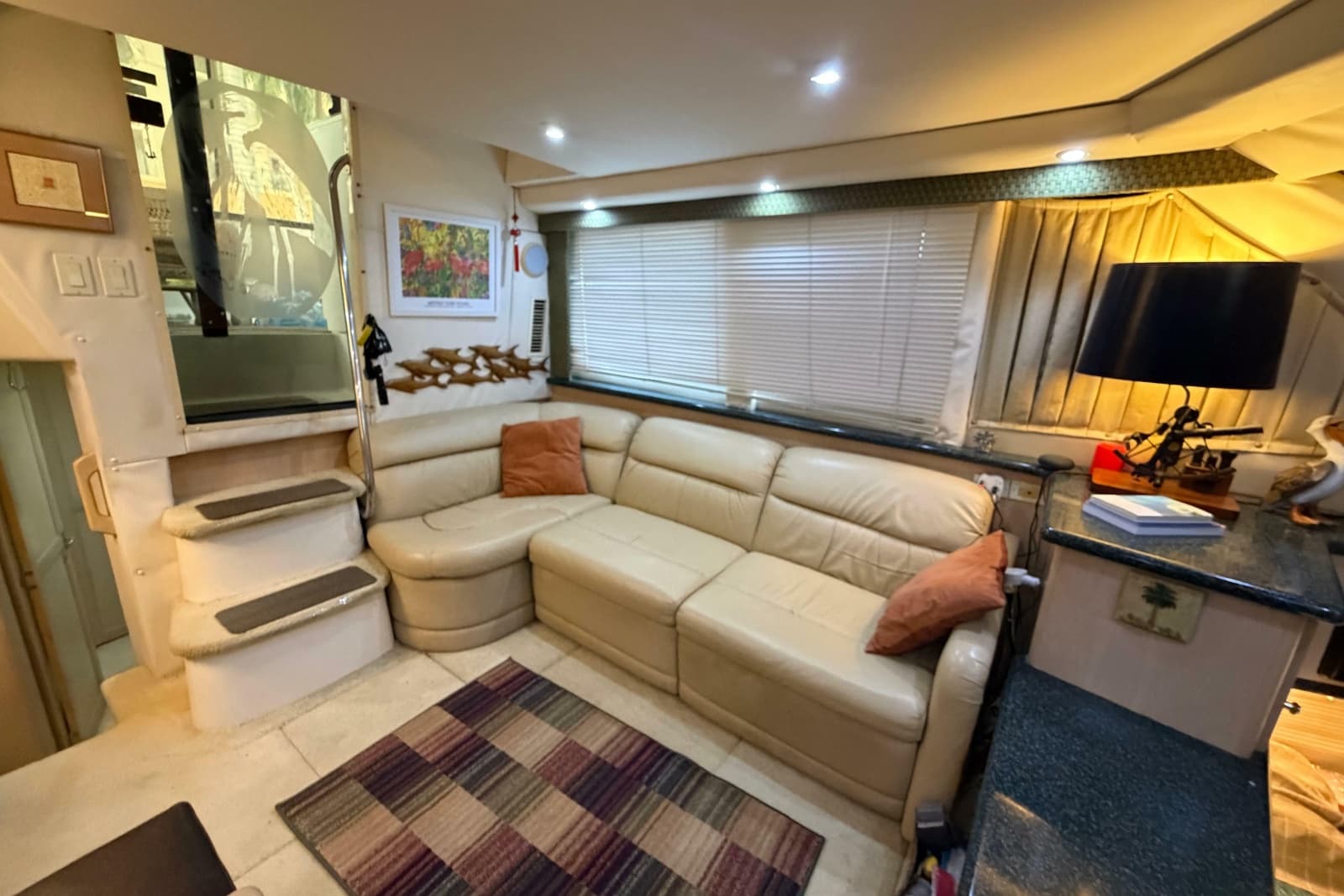 2000 Carver 356 Aft Cabin Motor Yacht - Photo 20