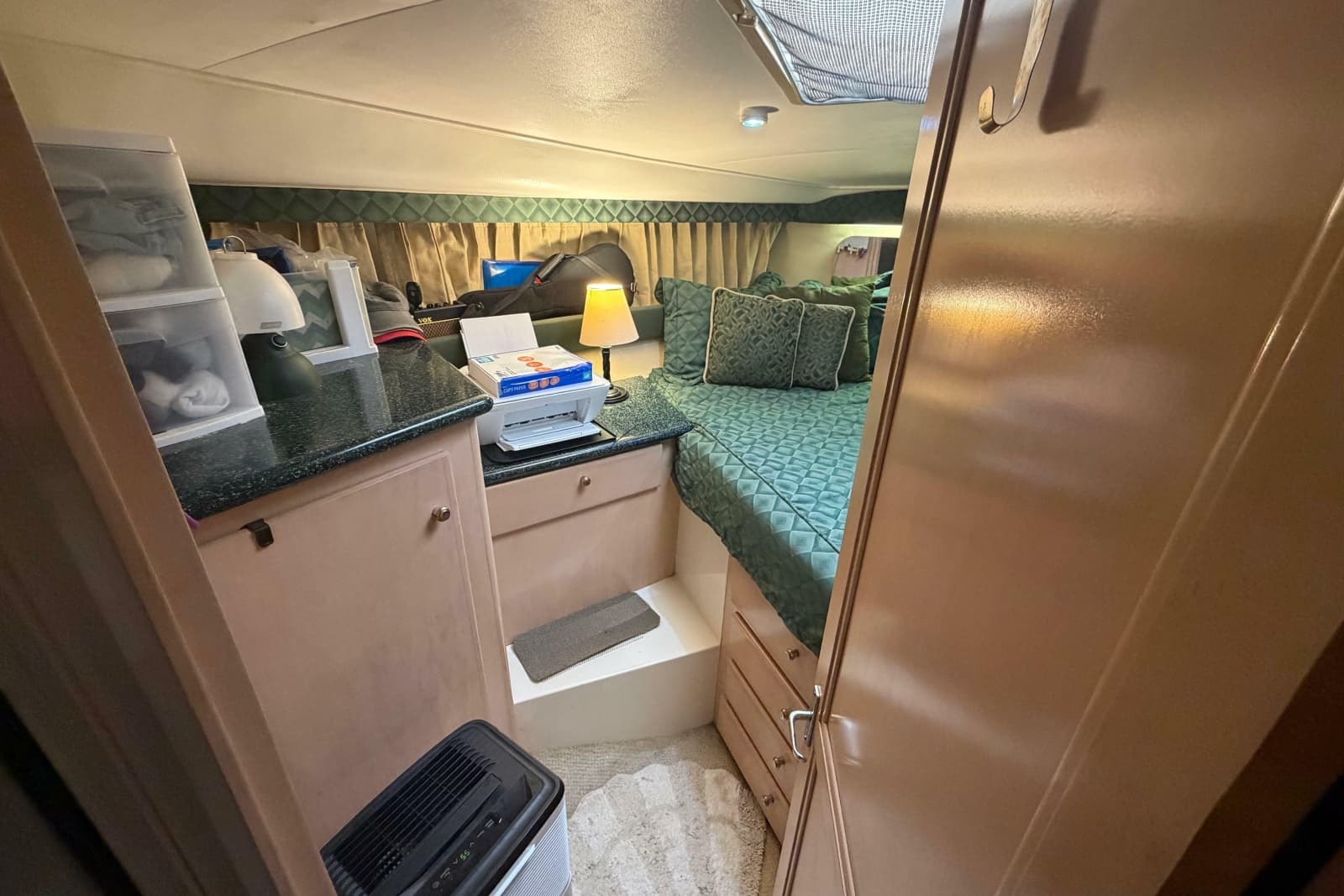 2000 Carver 356 Aft Cabin Motor Yacht - Photo 30