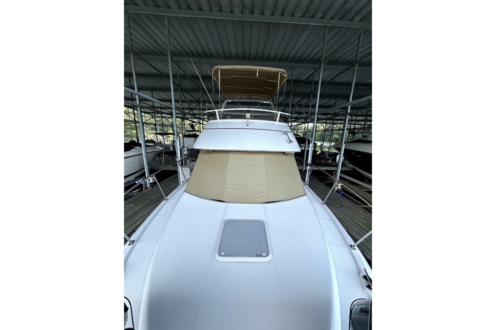 1999 Carver 326 Aft Cabin Motor Yacht - Photo 3