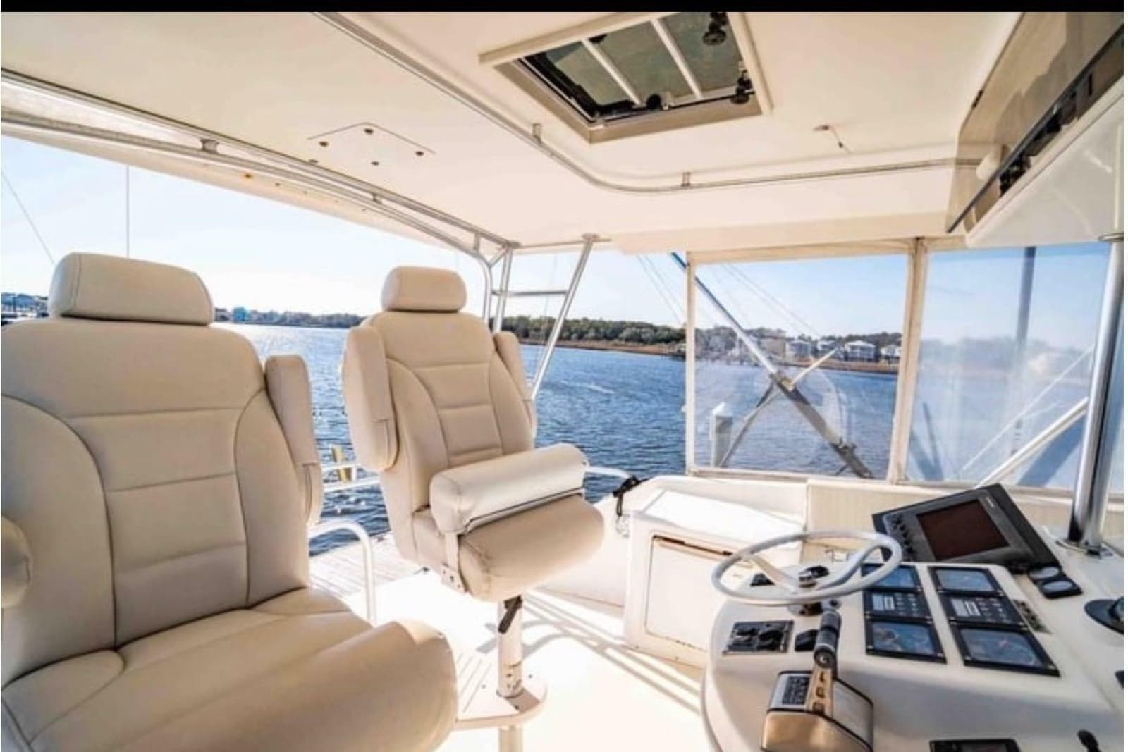 1999 Ocean Yachts 56 Super Sport - Photo 26