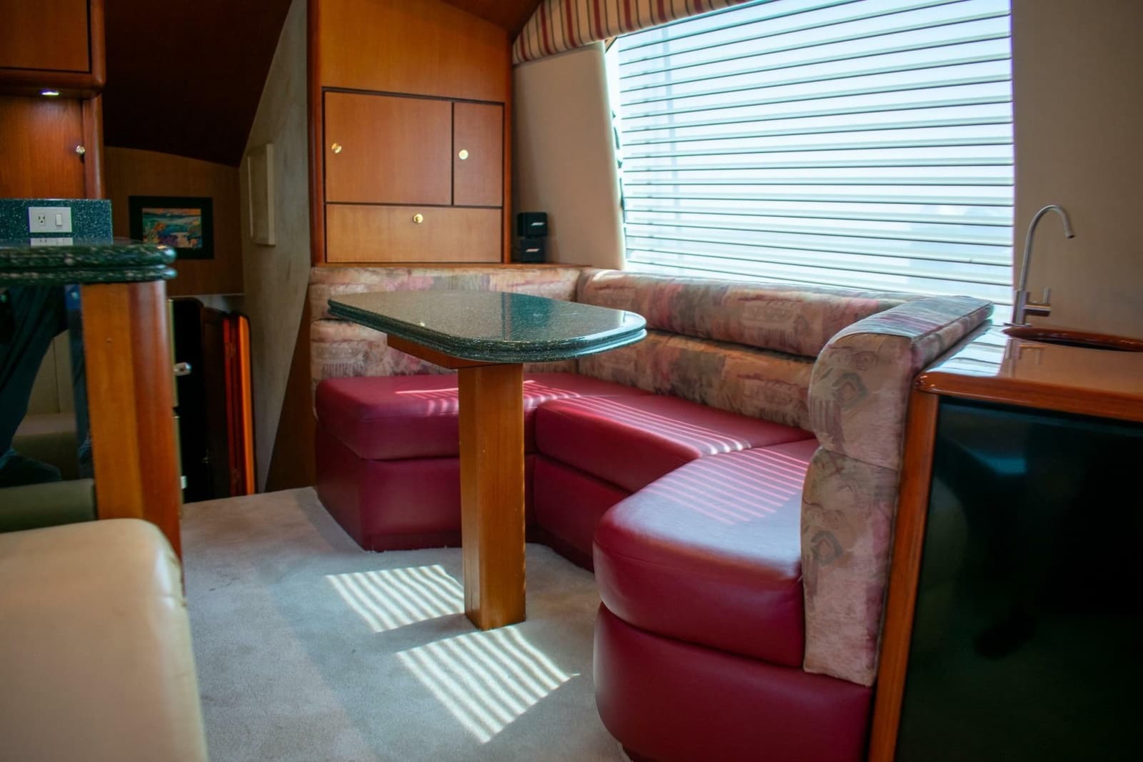 1999 Ocean Yachts 56 Super Sport - Photo 17