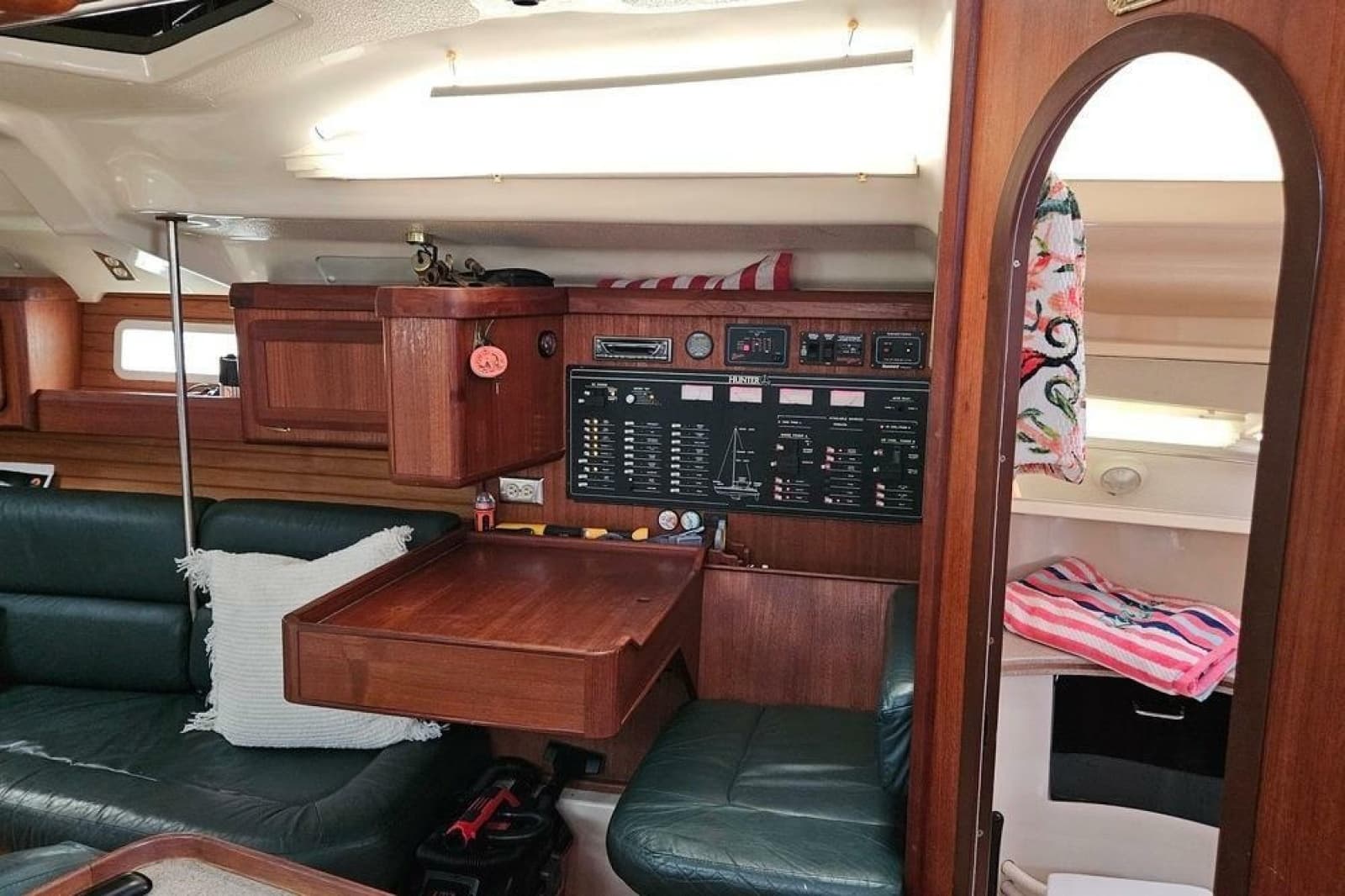 1996 Hunter Legend 40.5 - Photo 18