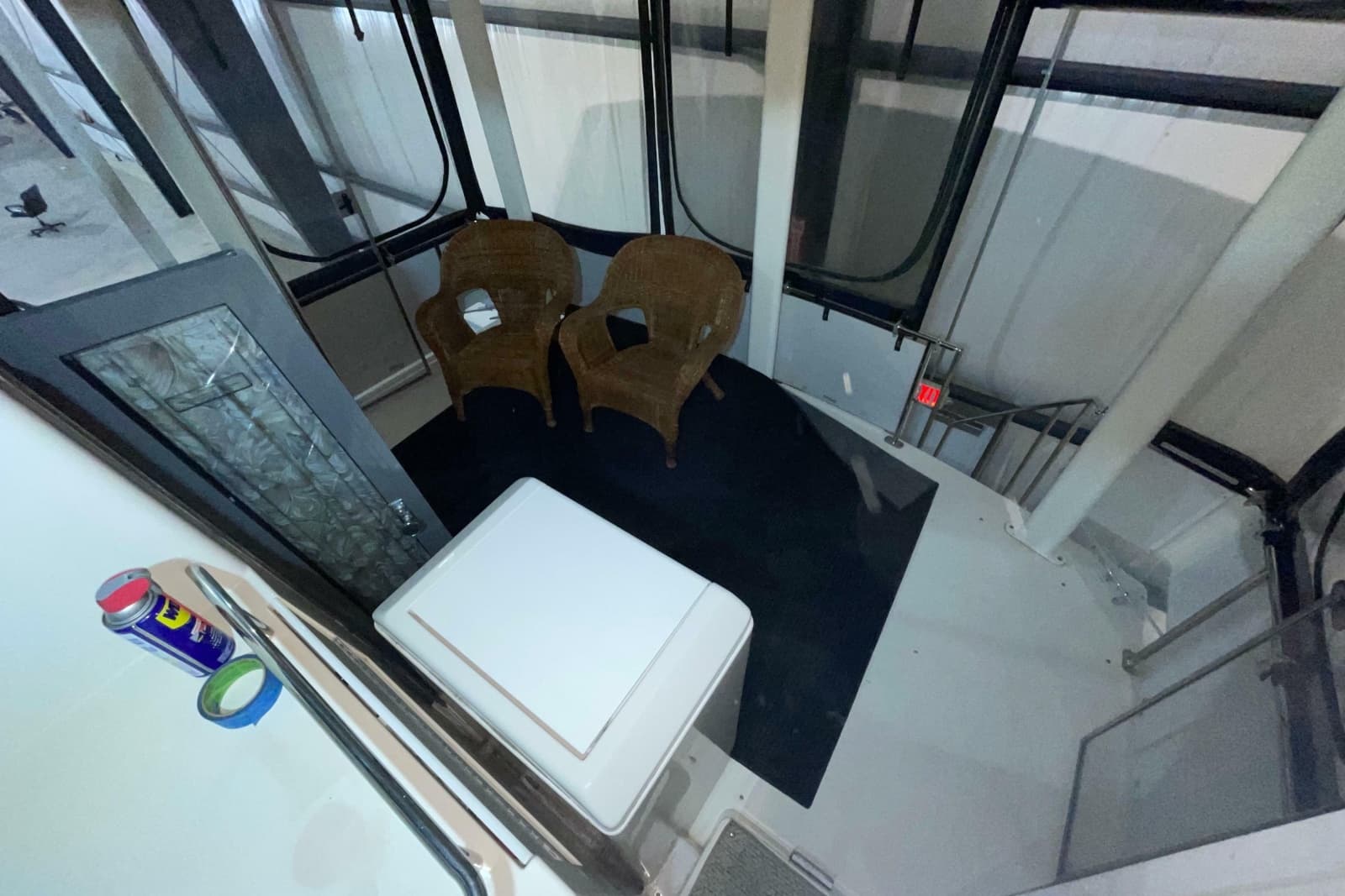 1994 Carver 370 Aft Cabin Motor Yacht - Photo 26