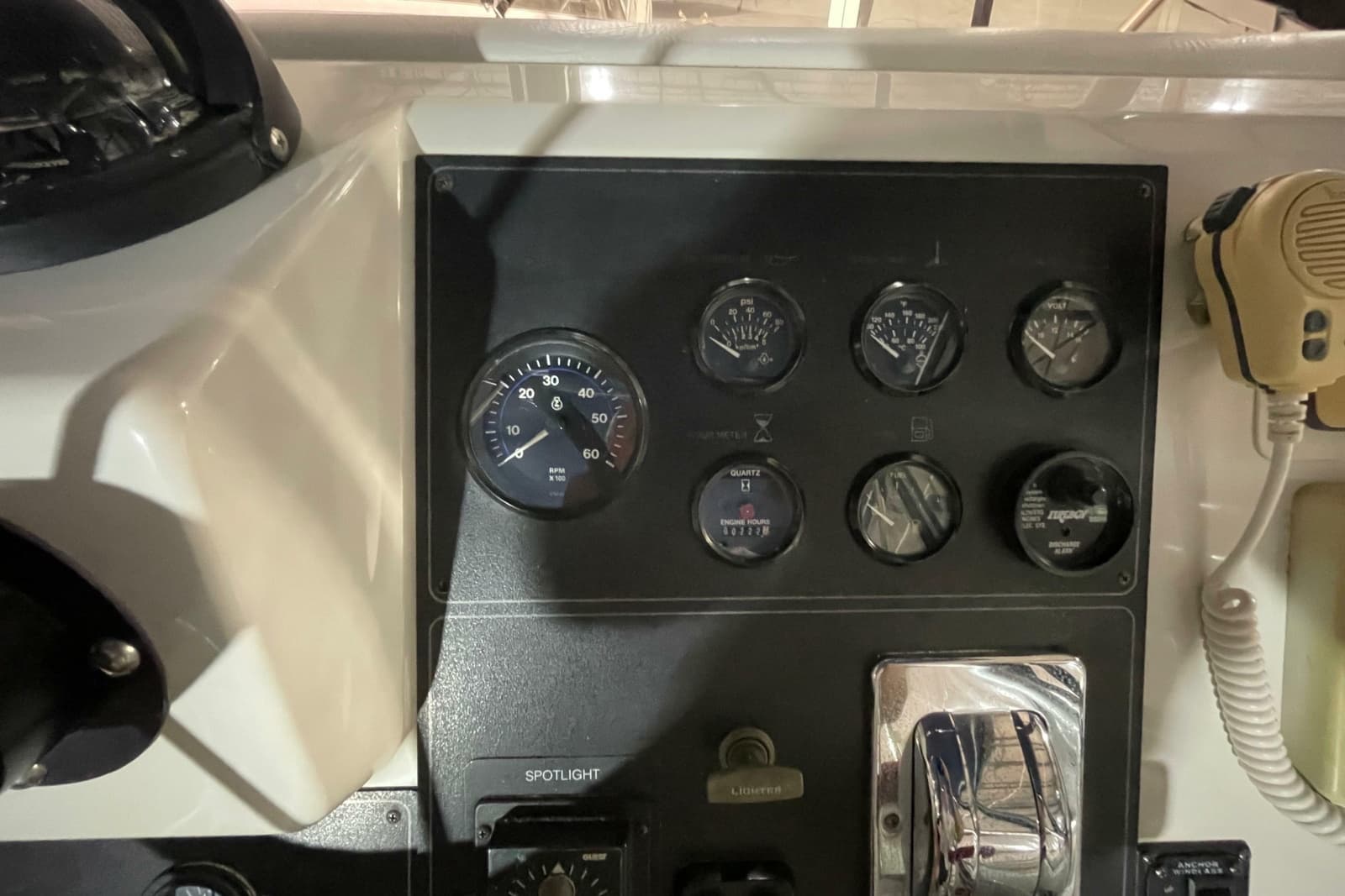 1994 Carver 370 Aft Cabin Motor Yacht - Photo 19