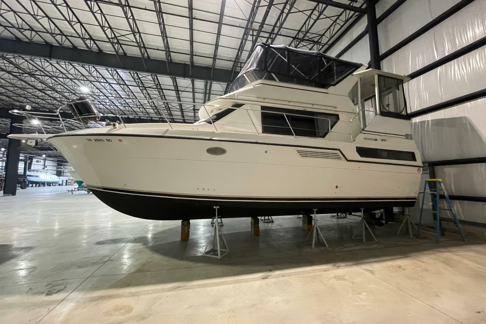 1994 Carver 370 Aft Cabin Motor Yacht - Photo 6