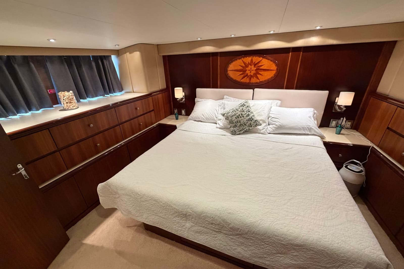 1991 Hatteras 70 Cockpit Motor Yacht - Photo 103