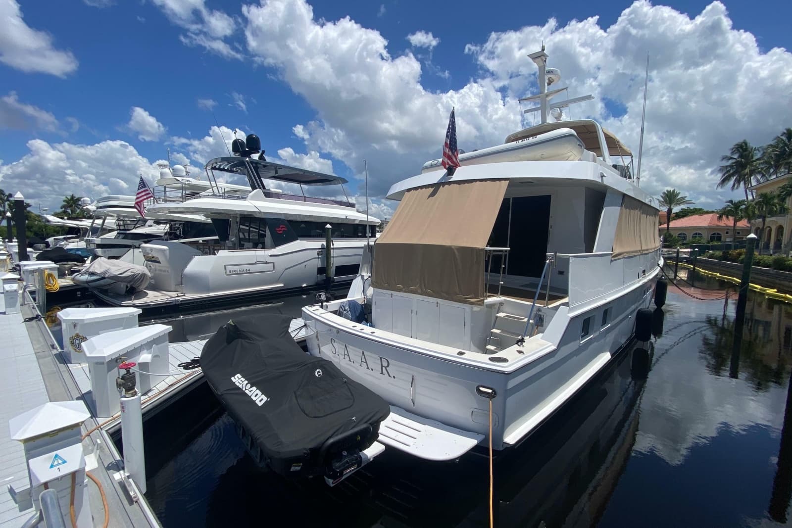 1991 Hatteras 70 Cockpit Motor Yacht - Photo 5
