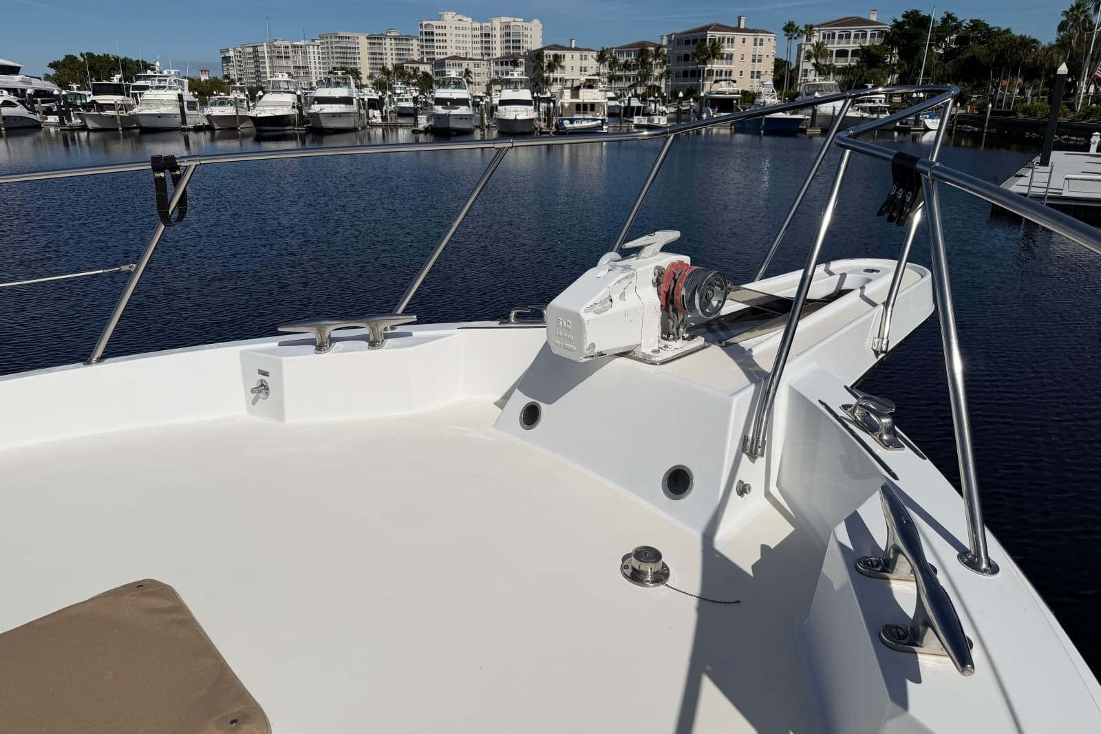 1991 Hatteras 70 Cockpit Motor Yacht - Photo 17