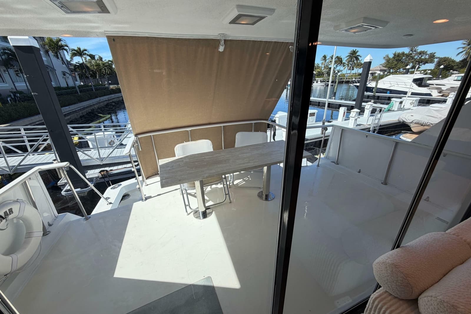 1991 Hatteras 70 Cockpit Motor Yacht - Photo 36