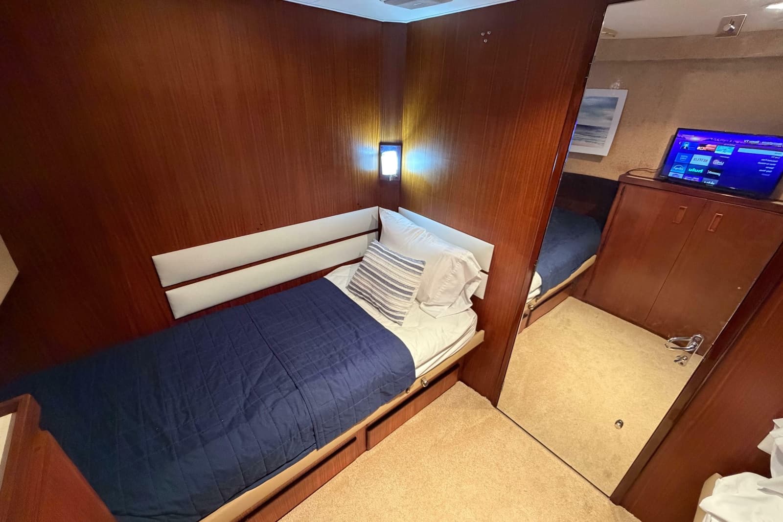 1991 Hatteras 70 Cockpit Motor Yacht - Photo 85