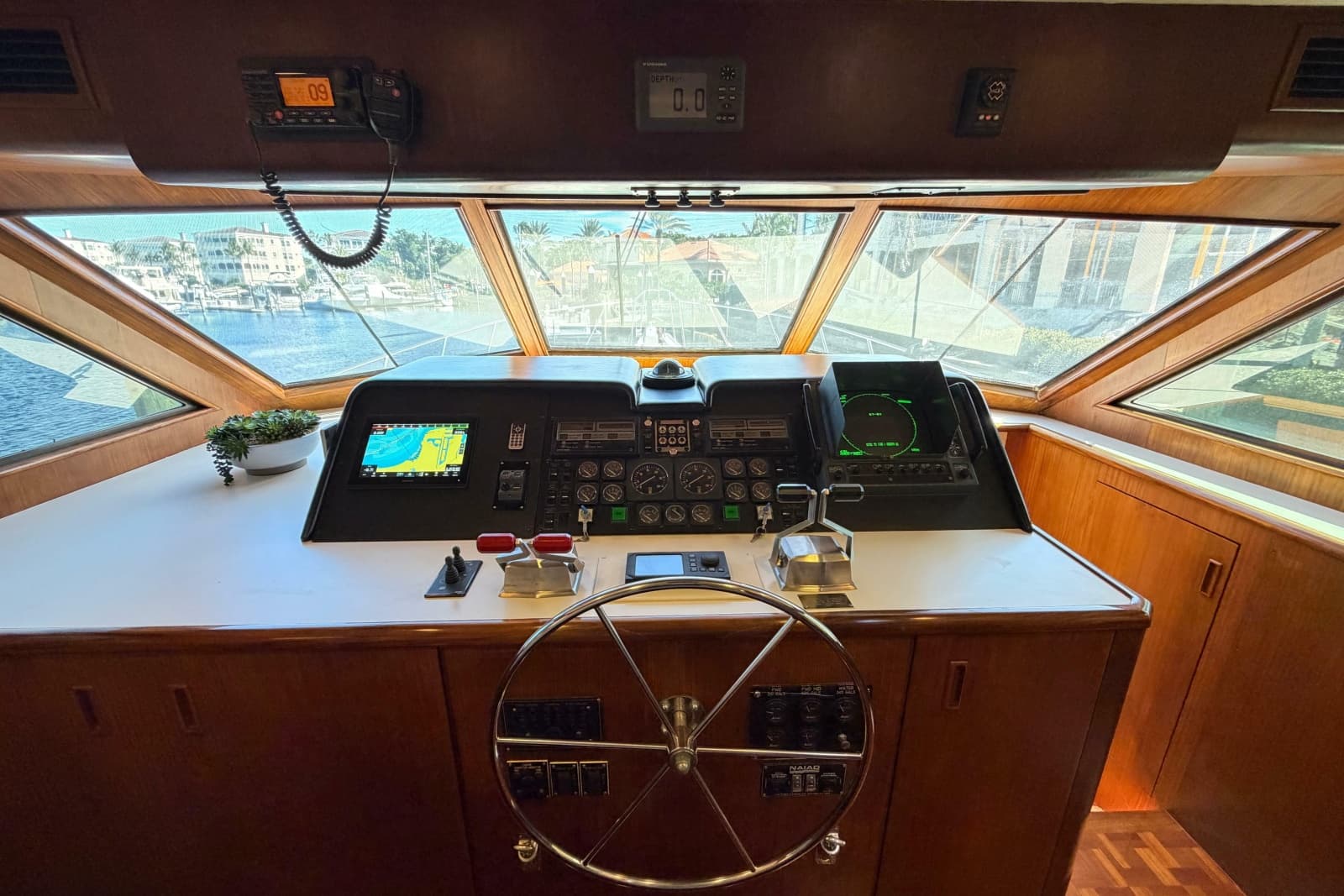 1991 Hatteras 70 Cockpit Motor Yacht - Photo 70