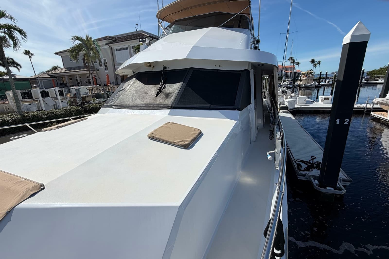 1991 Hatteras 70 Cockpit Motor Yacht - Photo 21