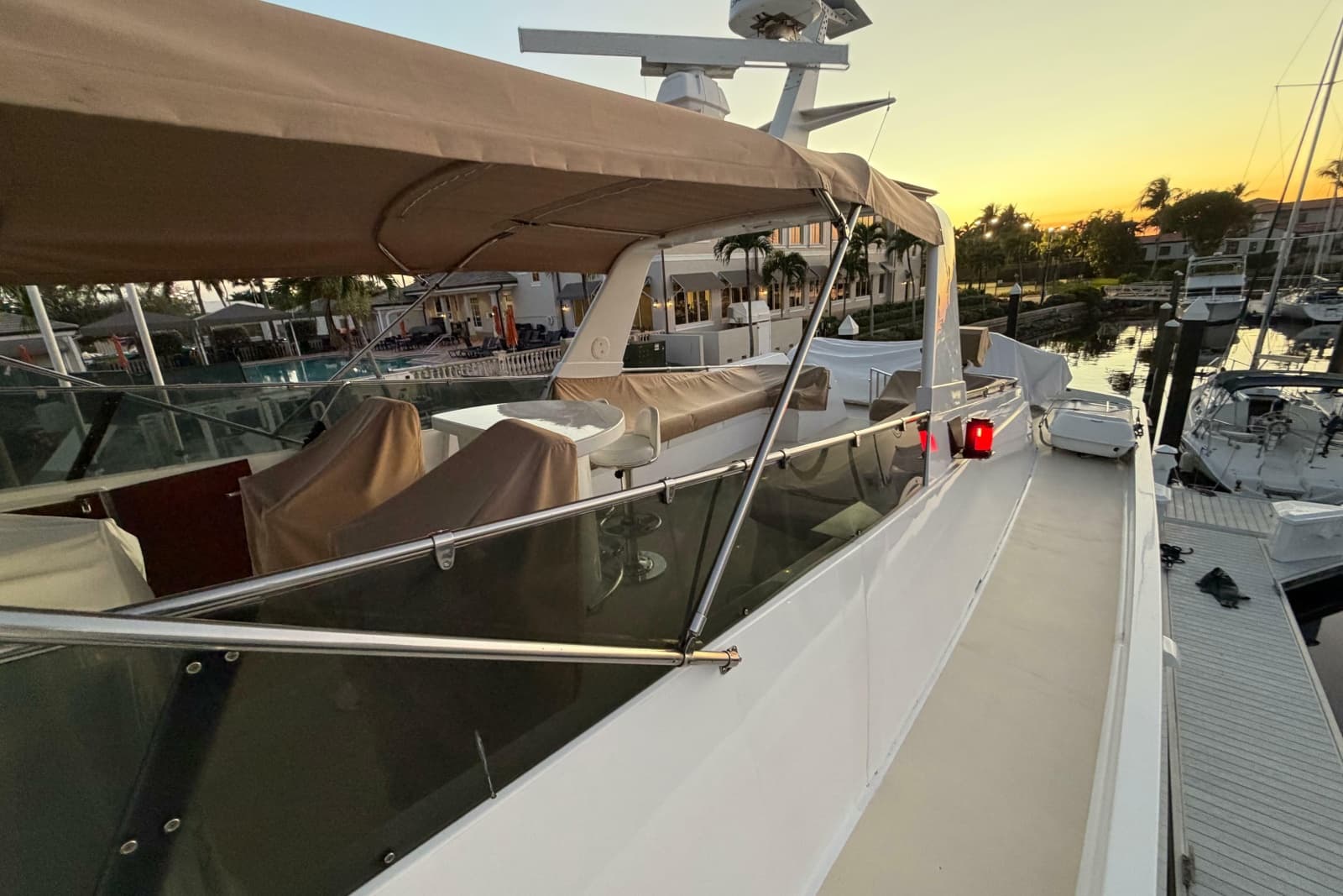 1991 Hatteras 70 Cockpit Motor Yacht - Photo 25