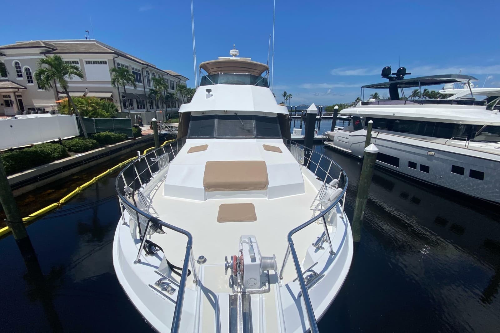 1991 Hatteras 70 Cockpit Motor Yacht - Photo 6