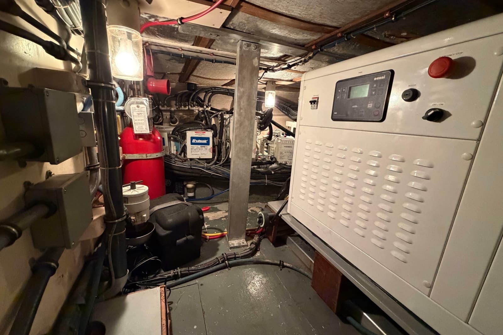 1991 Hatteras 70 Cockpit Motor Yacht - Photo 118
