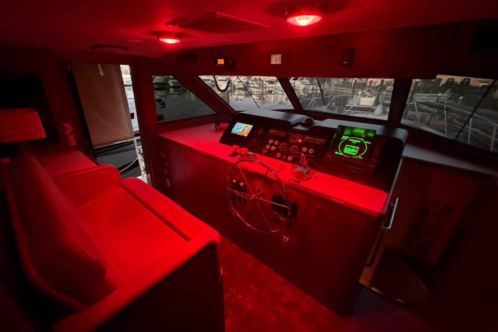 1991 Hatteras 70 Cockpit Motor Yacht - Photo 72