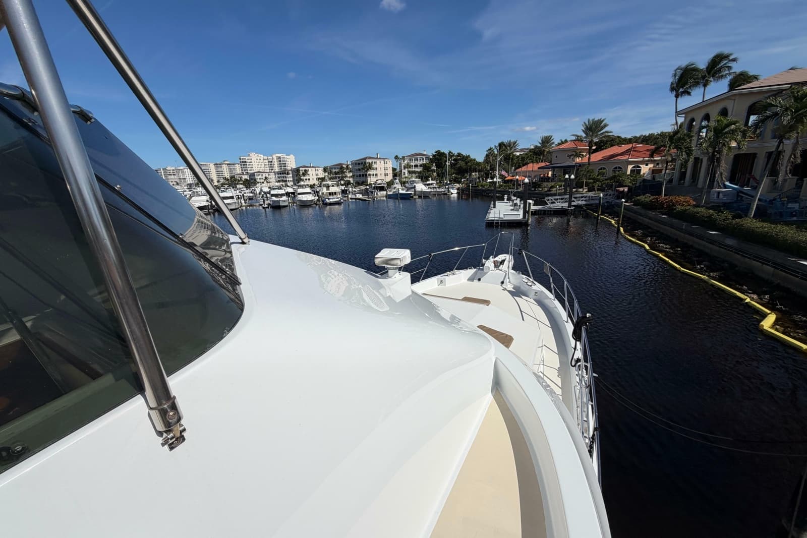 1991 Hatteras 70 Cockpit Motor Yacht - Photo 14