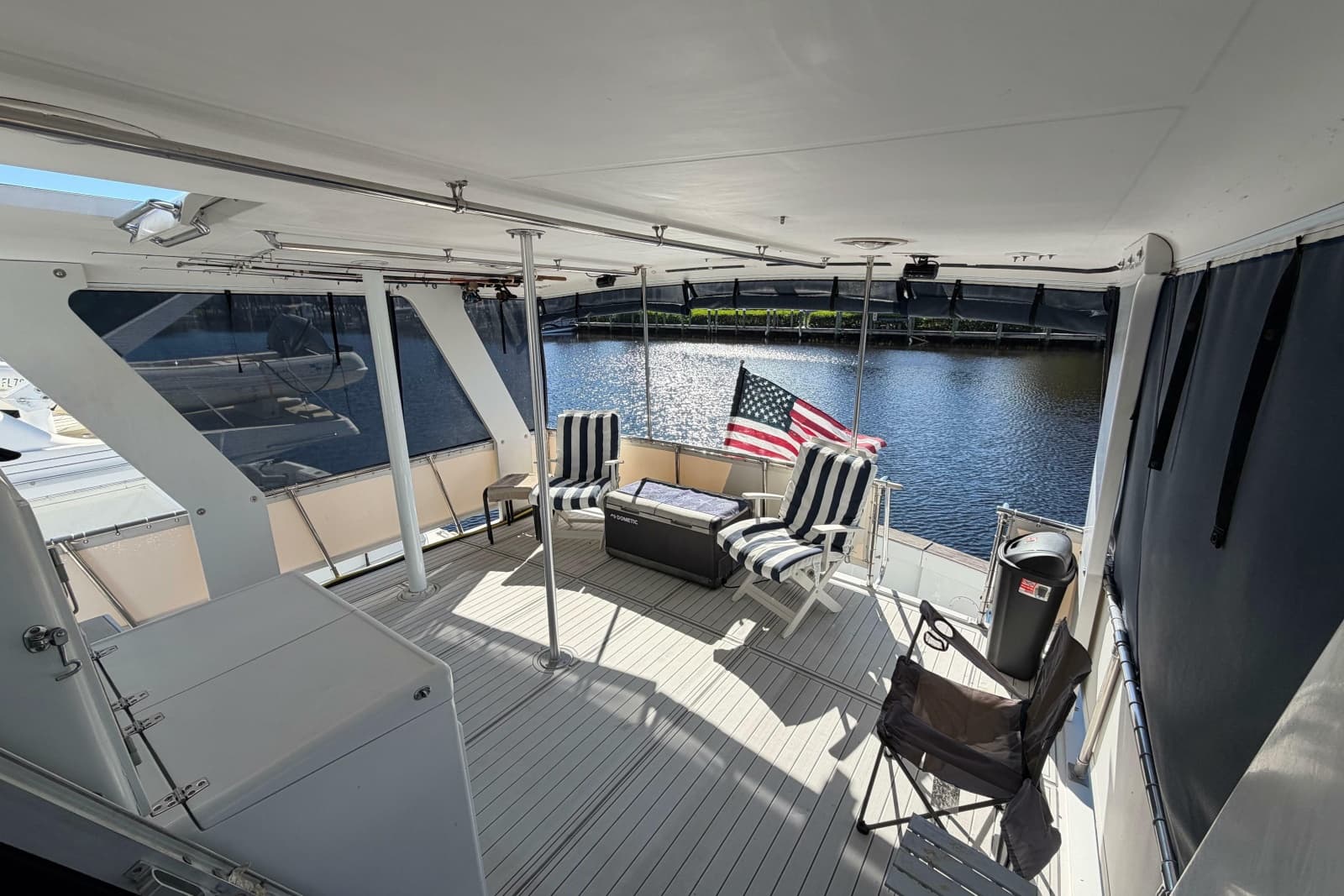 1987 Hi-Star 55 Yacht Fisherman - Photo 25
