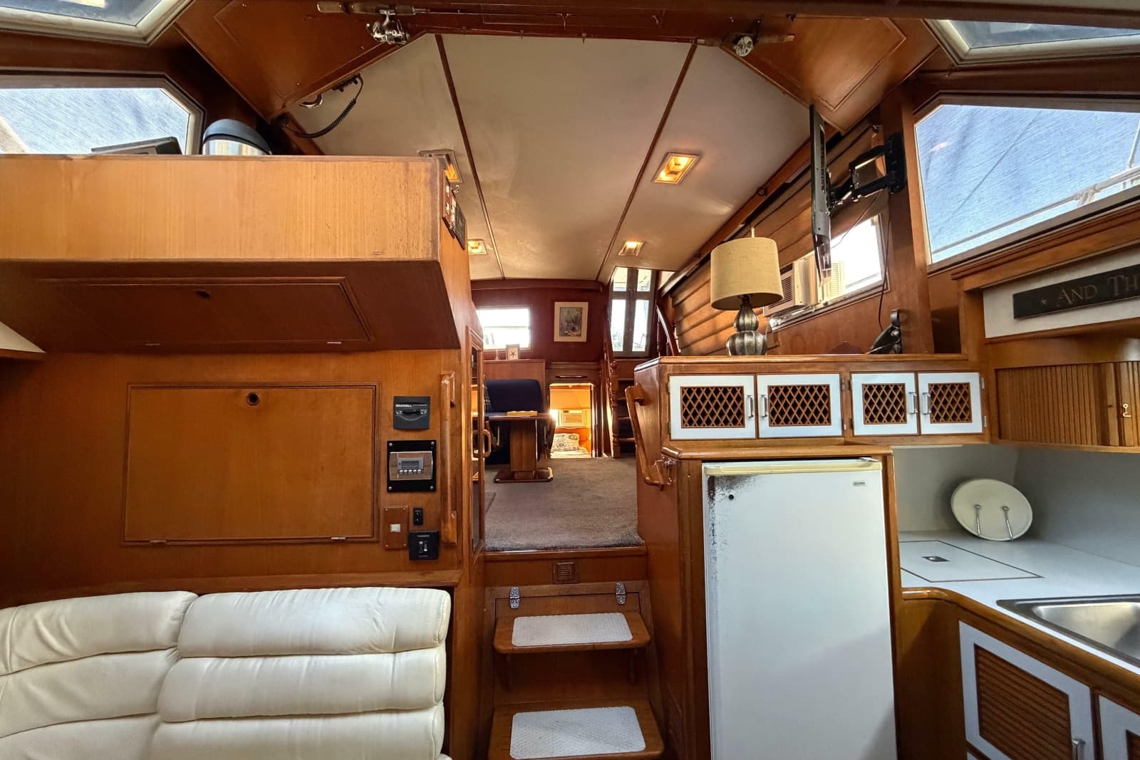 1987 Hi-Star 55 Yacht Fisherman - Photo 51