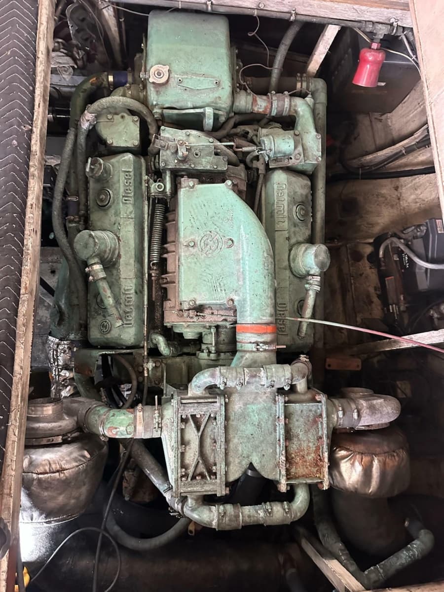 1982 Bertram 46.6 - Photo 56